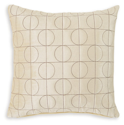 Kydner Pillows