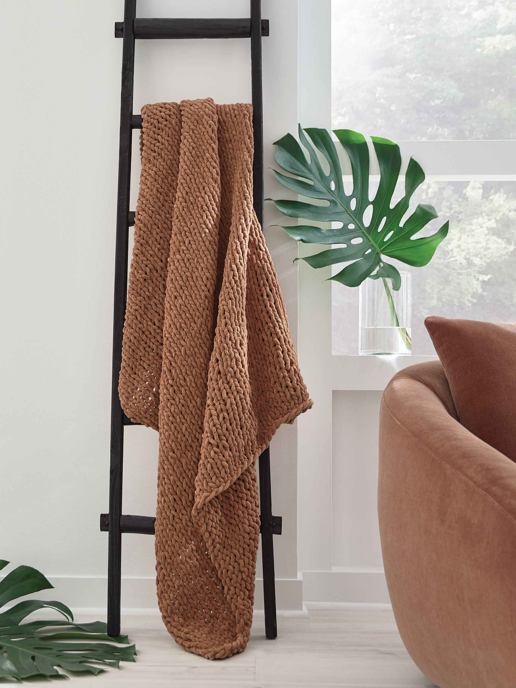 Sam's Furniture - Ashley Furniture - Chaddon Throw (Set of 3) - Throw (3/CS) - A1001179