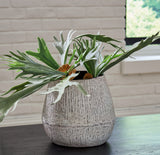 Sam's Furniture - Ashley Furniture - Claymount Vase - Vase / Distressed Brown - A2000636