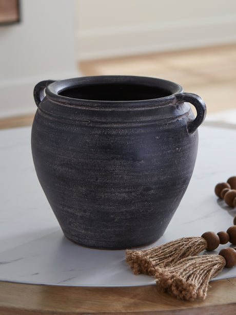 Sam's Furniture - Ashley Furniture - Meadie Vase - Vase / Distressed Black - A2000790