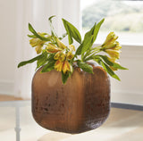 Sam's Furniture - Ashley Furniture - Capard Vase - I/O Vase - A2900003
