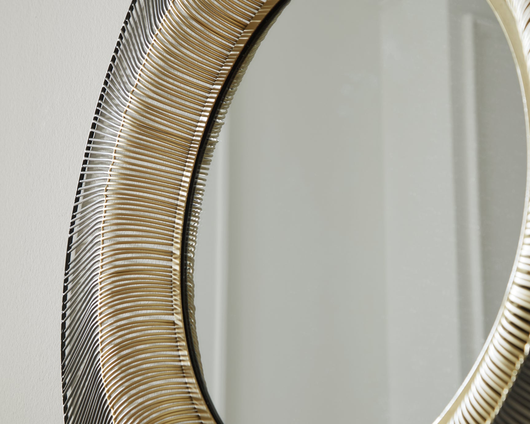 Dallmen Mirror