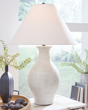 Sam's Furniture - Ashley Furniture - Ashbend Lighting - Ceramic Table Lamp (1/CN) - L100884