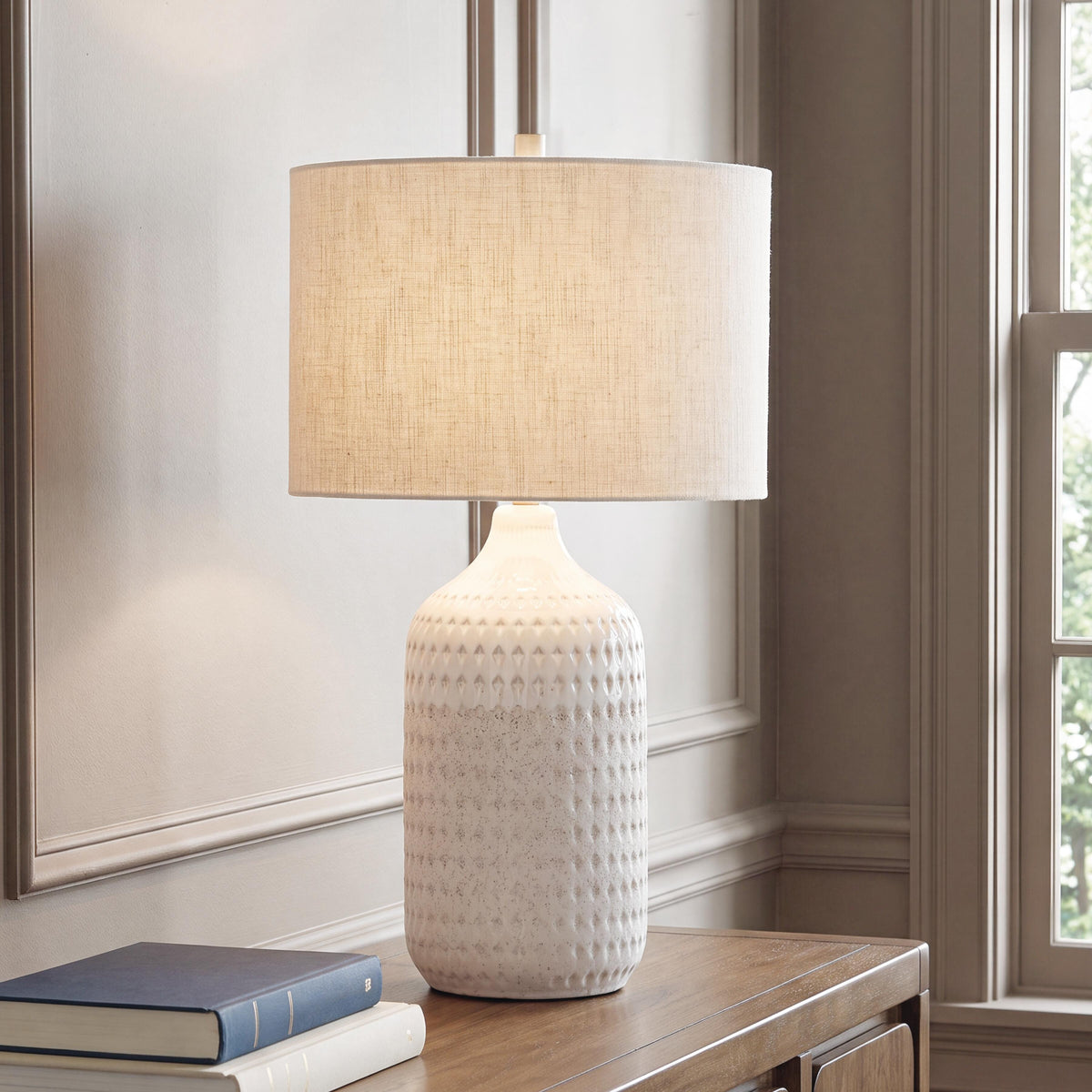 Sam's Furniture - Ashley Furniture - Capwich Lighting - Ceramic Table Lamp (1/CN) - L100994
