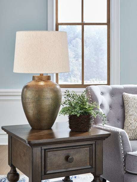Sam's Furniture - Ashley Furniture - Madney Lighting - 2-Piece Lamp Set / Antique Gold Finish - L207494X2