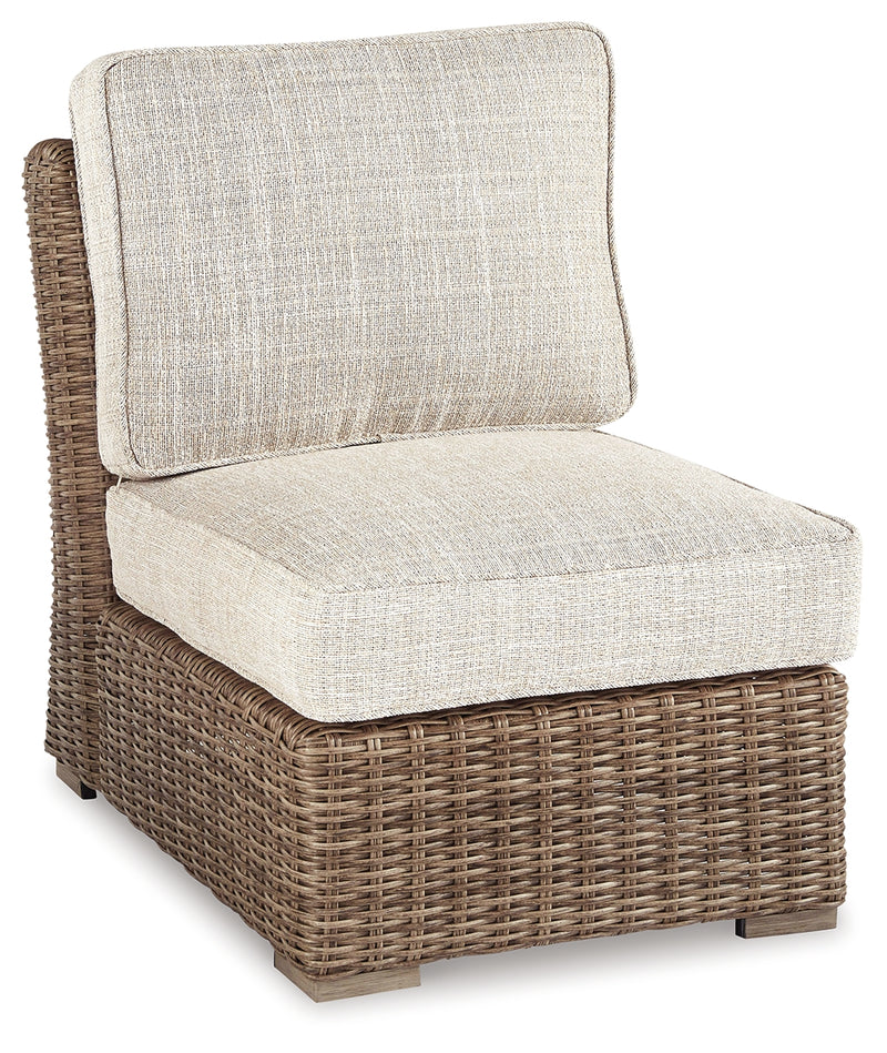 Beachcroft Outdoor Curved Corner Chair with Cushion