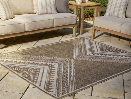 Sam's Furniture - Ashley Furniture - Dunsler Rug - 8' x 10' Rug / Brown/Cream - R900011