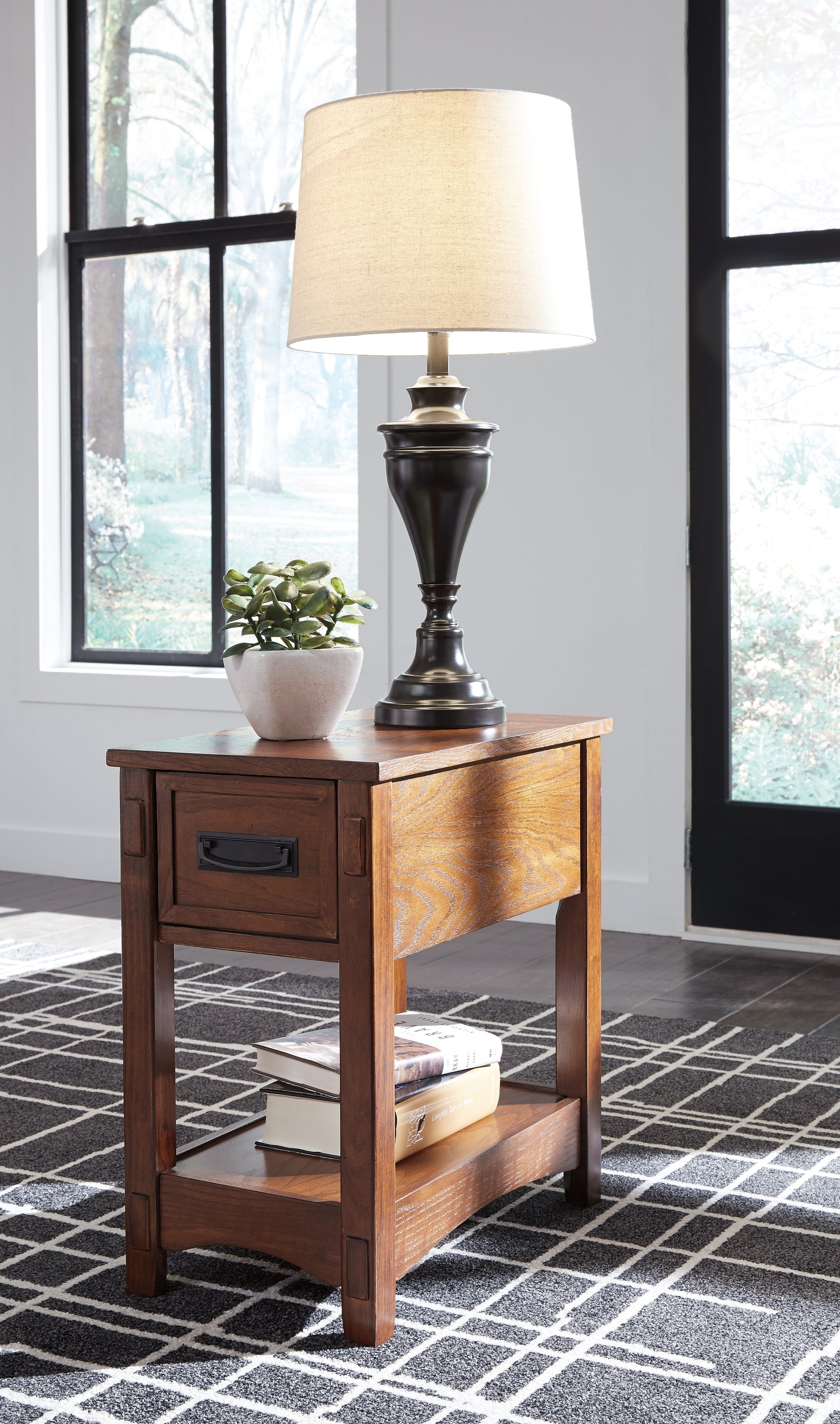 Sam's Furniture - Ashley Furniture - Breegin Chairside End Table - Chair Side End Table / Brown - T007-319