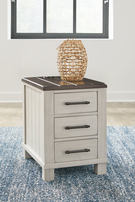 Sam's Furniture - Ashley Furniture - Darborn Chairside End Table - Chair Side End Table / Gray/Brown - T796-7